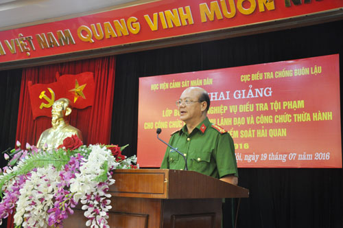 Khai giảng lớp Bồi dưỡng nghiệp vụ cho lực lượng Hải quan khóa 5